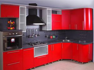 Угловые кухонные гарнитуры - решение для маленькой кухни