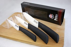 Ножи могут быть с керамическими лезвиями